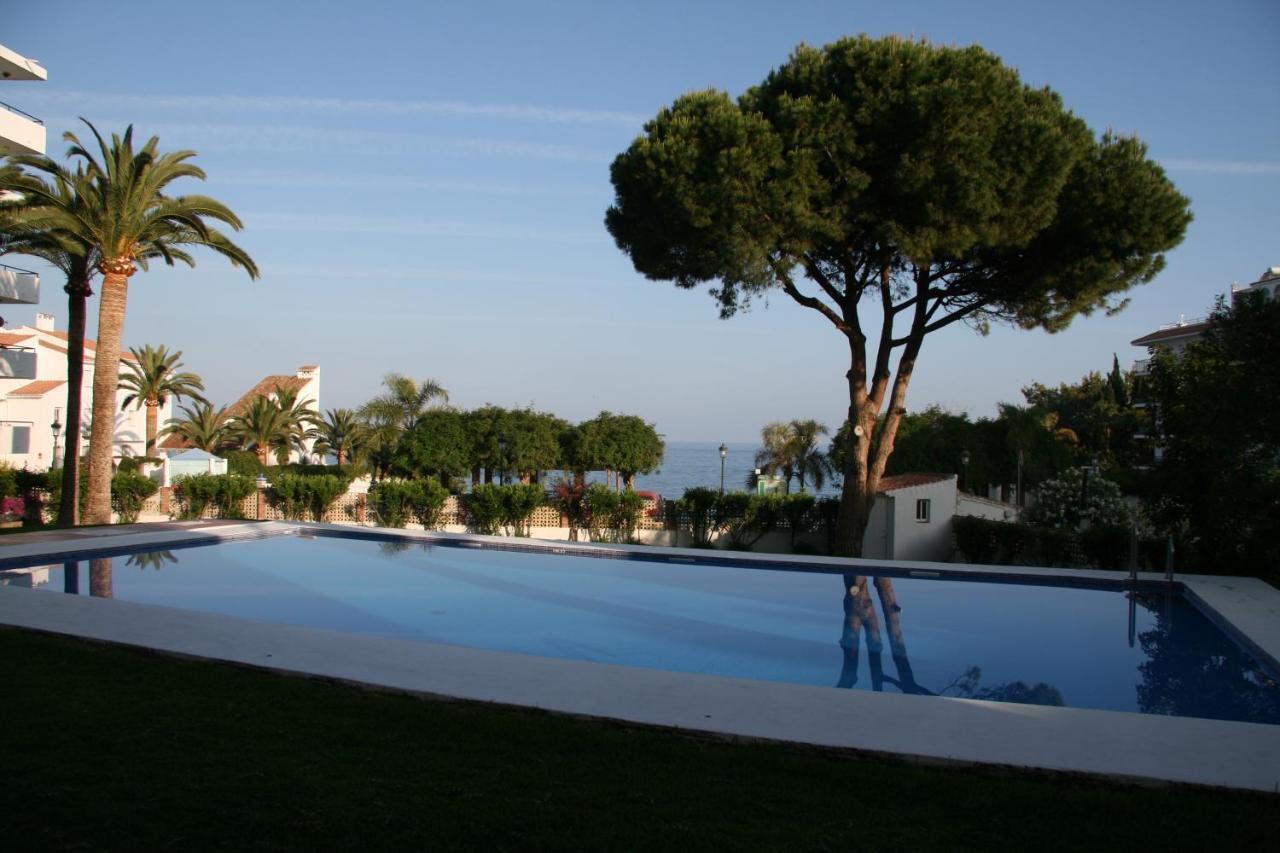 Verdemar Apartment With Sea View And Garden Нерха Екстериор снимка